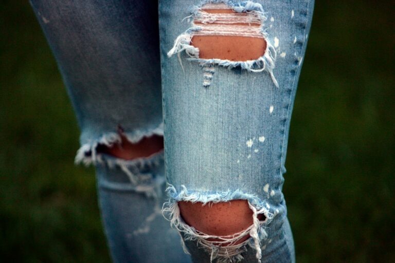 Photo jeans cut